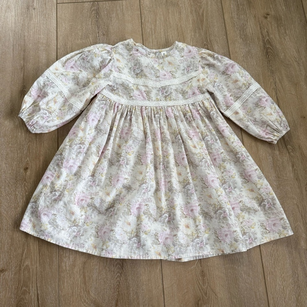 Absolutely Gorgeous girl dress